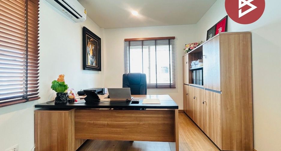 Продажа 3 спальни дом в Mueang Samut Sakhon, Самутсакхон