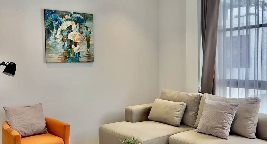 For rent 4 bedrooms villa in Mueang Chiang Mai, Chiang Mai
