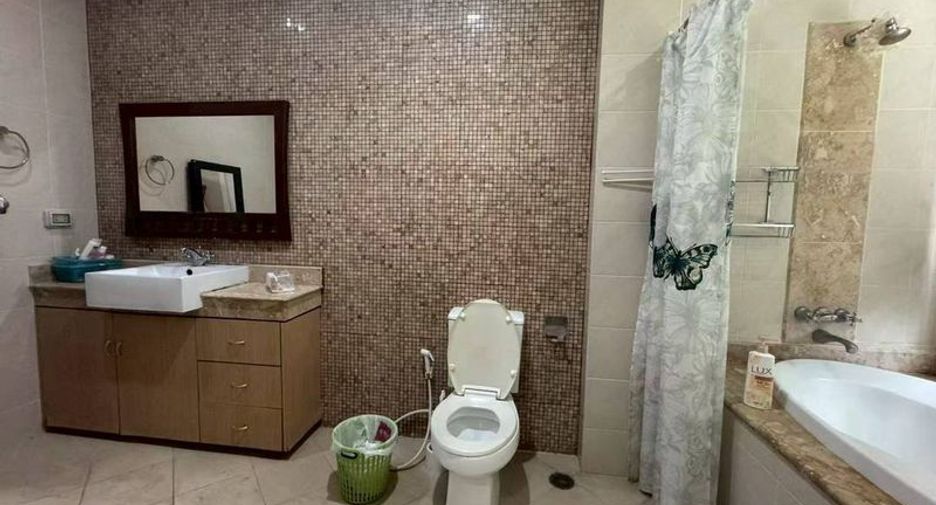 Casa en venta de 3 habitaciones en Bang Lamung, Chonburi
