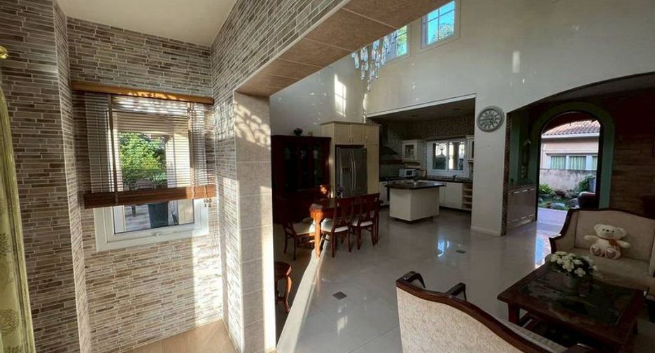 Casa en venta de 3 habitaciones en Bang Lamung, Chonburi