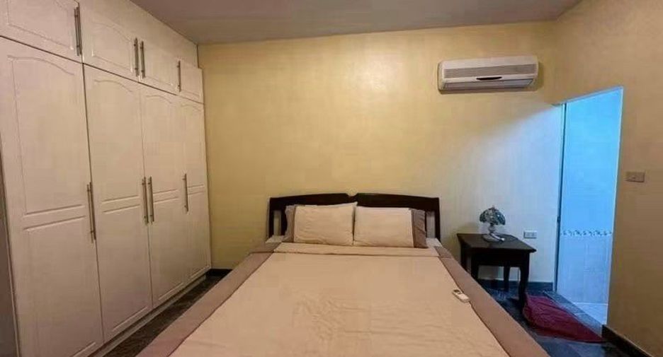 For sale 5 bedrooms house in Jomtien, Pattaya