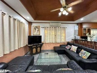 For sale 5 bedrooms house in Bang Lamung, Chonburi