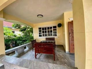À vendre 5 chambres maison à Bang Lamung, Chonburi