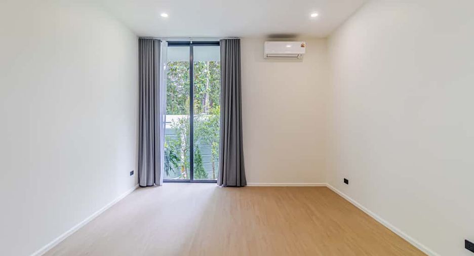 For sale 3 bedrooms villa in Hang Dong, Chiang Mai