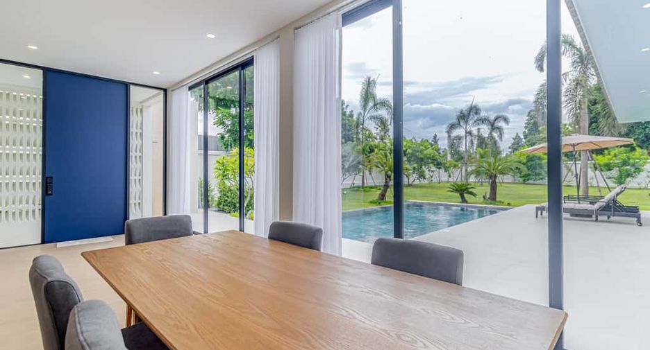 For sale 3 bedrooms villa in Hang Dong, Chiang Mai
