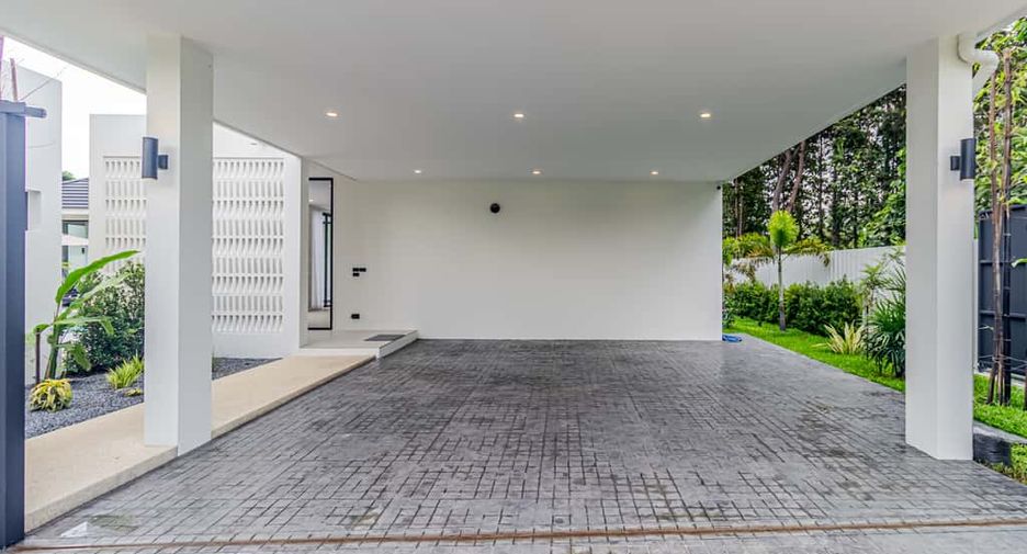 For sale 3 bedrooms villa in Hang Dong, Chiang Mai