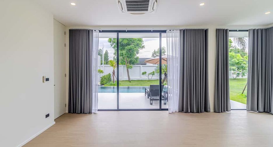 For sale 3 bedrooms villa in Hang Dong, Chiang Mai