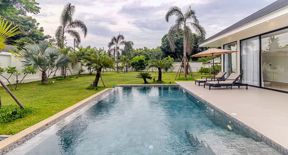 For sale 3 bedrooms villa in Hang Dong, Chiang Mai