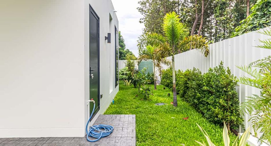 For sale 3 bedrooms villa in Hang Dong, Chiang Mai