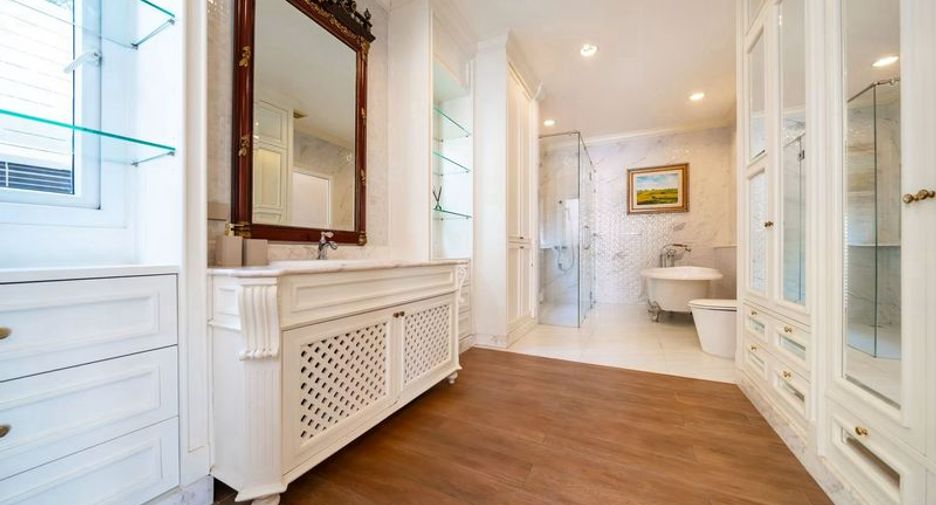 For sale 4 bedrooms villa in Bang Lamung, Chonburi