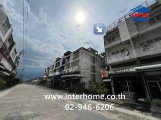 Local comercial en venta de 4 habitaciones en Min Buri, Bangkok