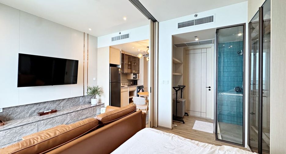 Wohnung zur Miete und zum Kauf mit 1 Zimmer in Bang Lamung, Chonburi