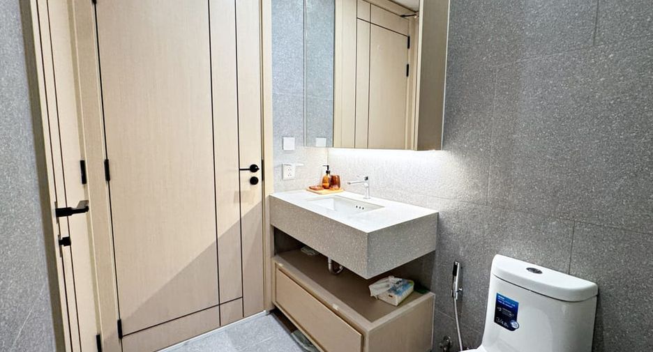 Wohnung zur Miete und zum Kauf mit 1 Zimmer in Bang Lamung, Chonburi