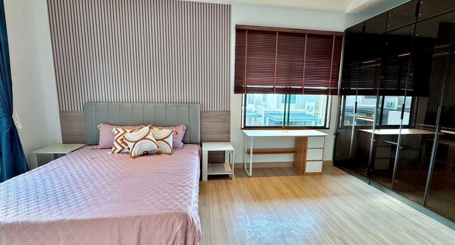 出租 3 卧室 独立屋 在 Bang Lamung, Chon Buri