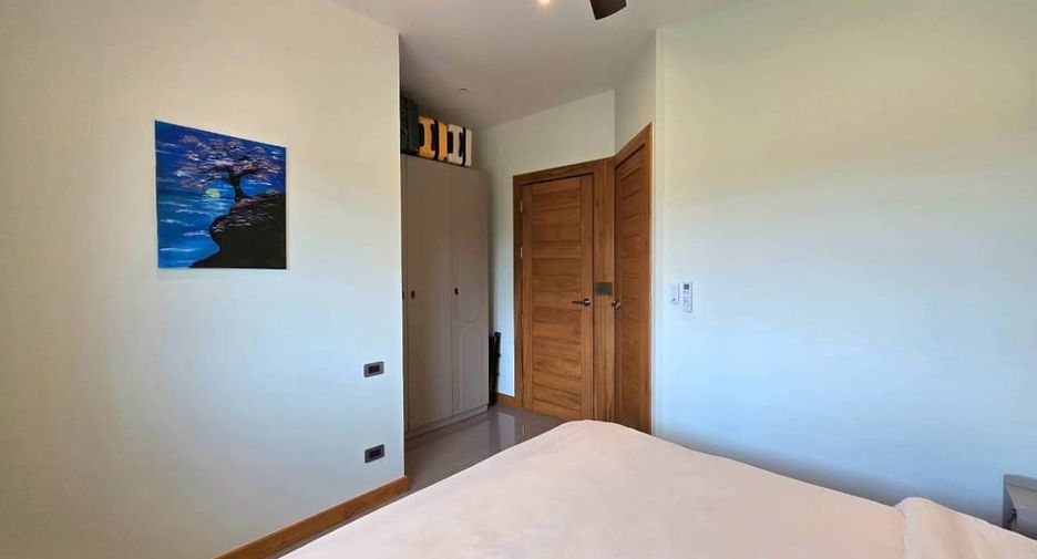 Villa en alquiler y en venta de 3 habitaciones en Bang Lamung, Chonburi