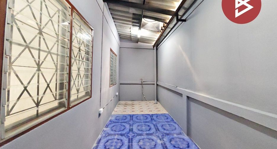 For sale 2 ベッドルーム townhouse in Mueang Chon Buri, Chonburi