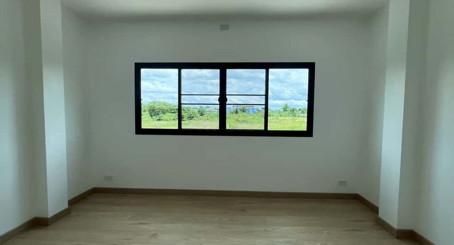 For sale 3 bedrooms house in Mueang Chiang Mai, Chiang Mai