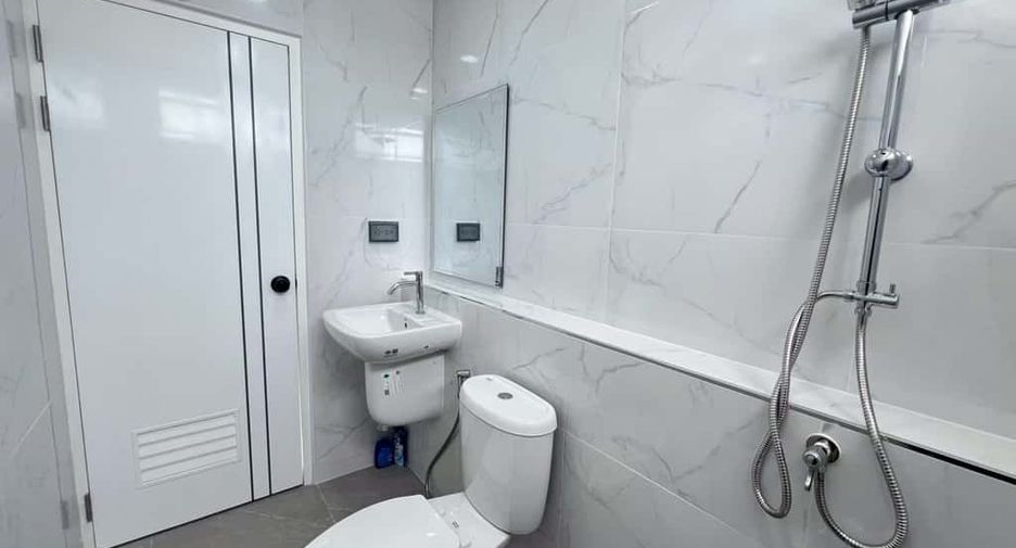 For sale 3 bedrooms house in Mueang Chiang Mai, Chiang Mai