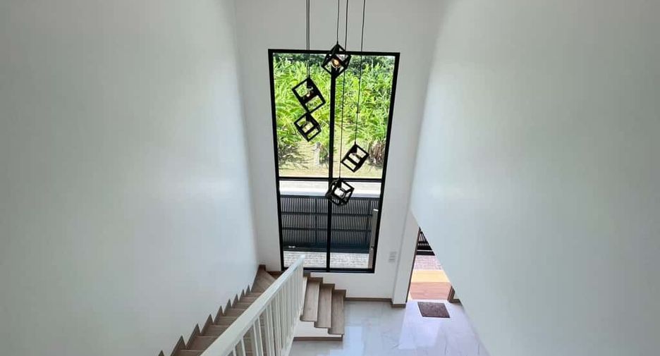 For sale 3 bedrooms house in Mueang Chiang Mai, Chiang Mai
