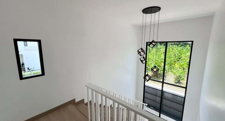 For sale 3 bedrooms house in Mueang Chiang Mai, Chiang Mai