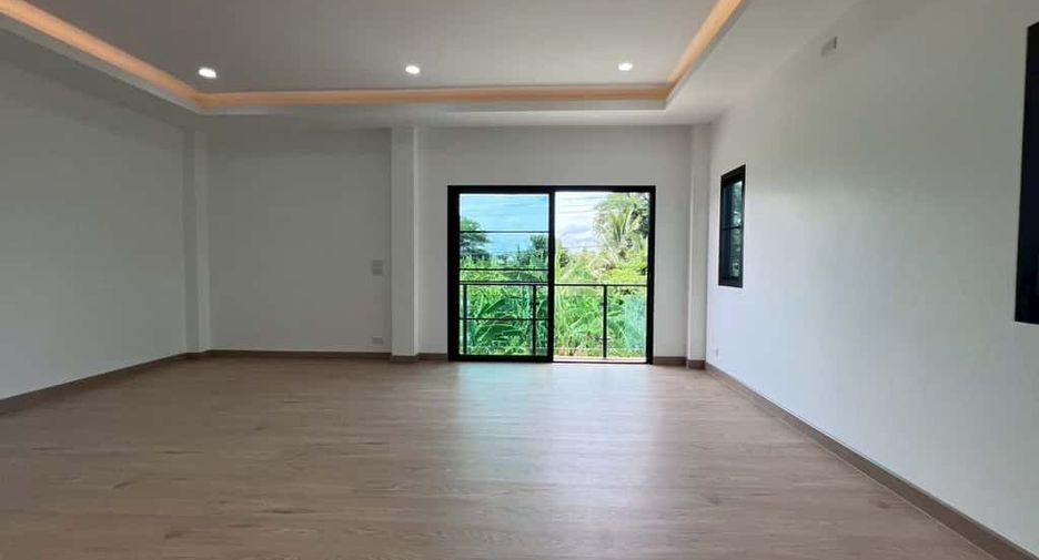 For sale 3 bedrooms house in Mueang Chiang Mai, Chiang Mai