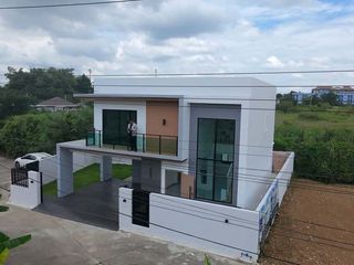 For sale 3 bedrooms house in Mueang Chiang Mai, Chiang Mai