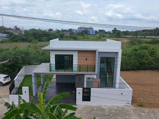 For sale 3 bedrooms house in Mueang Chiang Mai, Chiang Mai