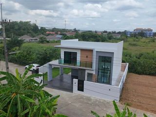 For sale 3 bedrooms house in Mueang Chiang Mai, Chiang Mai