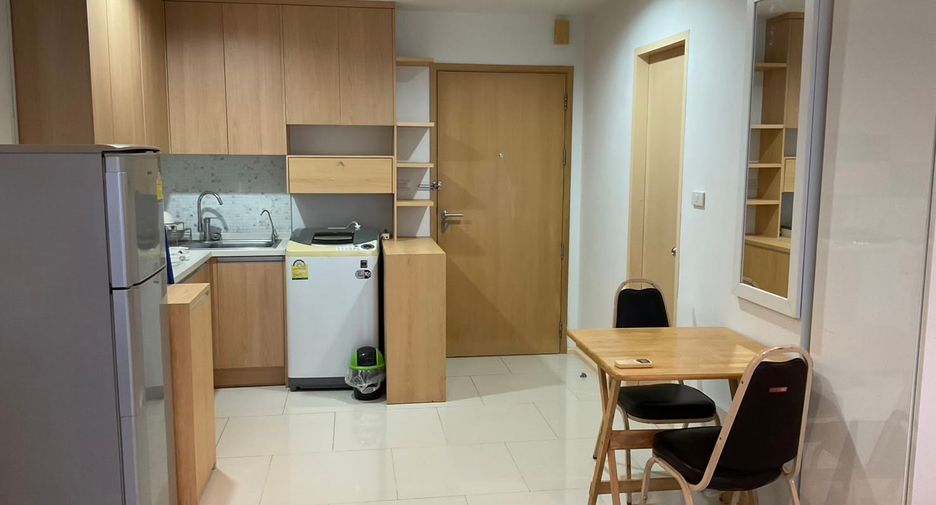 For rent 1 bed condo in Phra Khanong, Bangkok