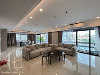 For rent 4 bedrooms condo in Khlong Toei, Bangkok