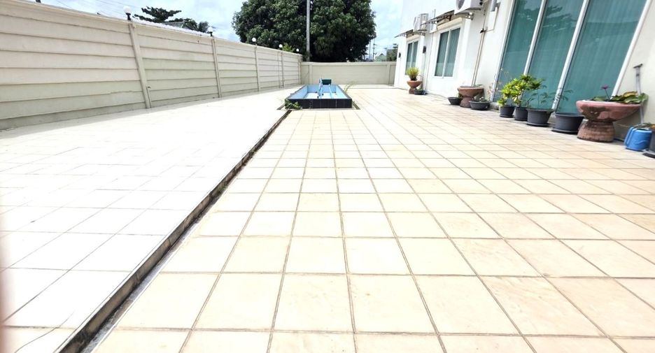 Büro zum Kauf mit 4 Zimmer in Mueang Rayong, Rayong