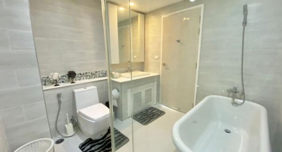For rent 2 bedrooms condo in Mueang Chiang Mai, Chiang Mai
