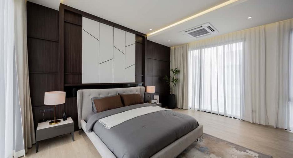 For rent and for sale 4 bedrooms villa in Mueang Chiang Mai, Chiang Mai