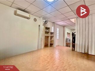For sale 4 bedrooms townhouse in Mueang Samut Prakan, Samut Prakan