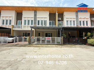 Casa adosada en venta de 4 habitaciones en Nong Khaem, Bangkok
