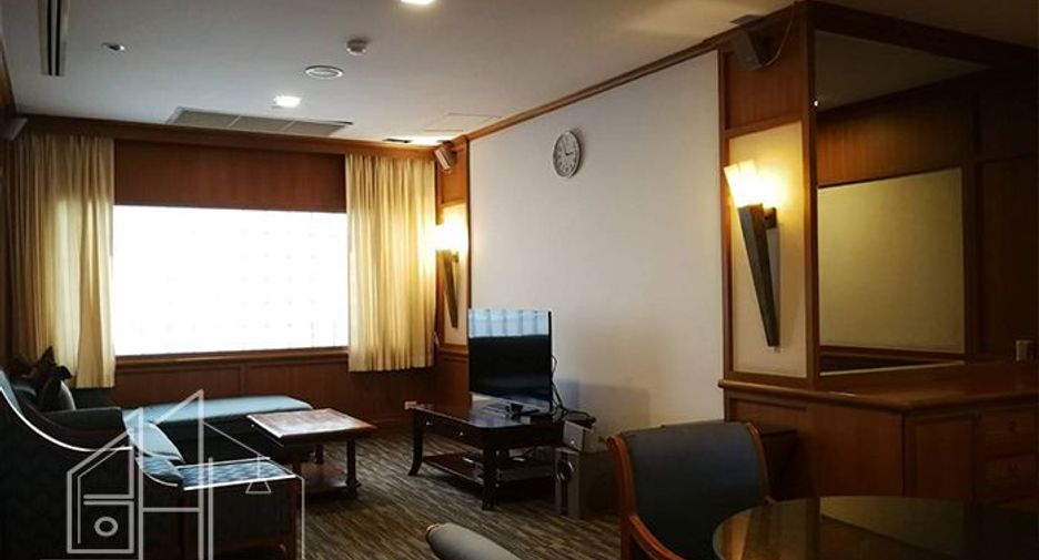 ให้เช่า 4 ห้องนอน คอนโด ใน วัฒนา, กรุงเทพฯ