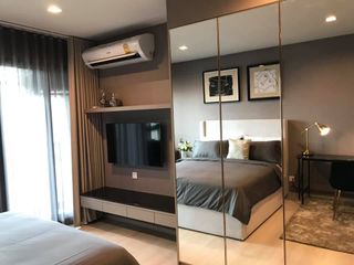 For rent 2 bedrooms condo in Bang Rak, Bangkok