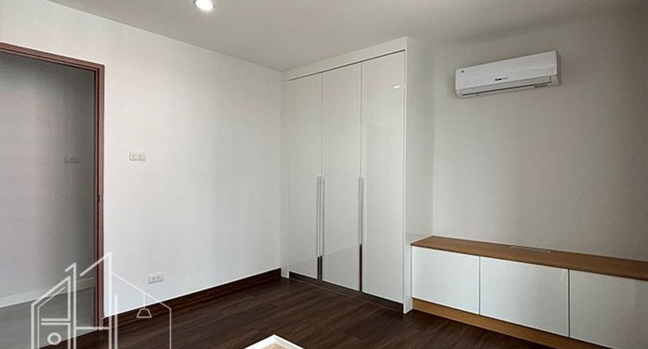 ให้เช่า 3 ห้องนอน คอนโด ใน คลองเตย, กรุงเทพฯ