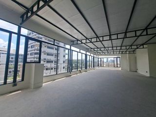 For rent retail Space in Watthana, Bangkok