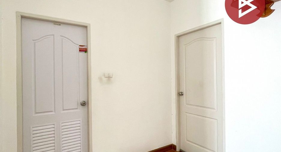 For sale 2 bedrooms townhouse in Bang Pakong, Chachoengsao