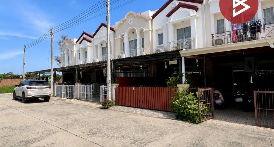 For sale 2 bedrooms townhouse in Bang Pakong, Chachoengsao