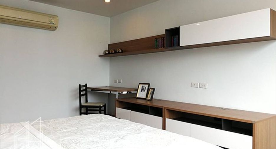 ให้เช่า 2 ห้องนอน คอนโด ใน คลองเตย, กรุงเทพฯ