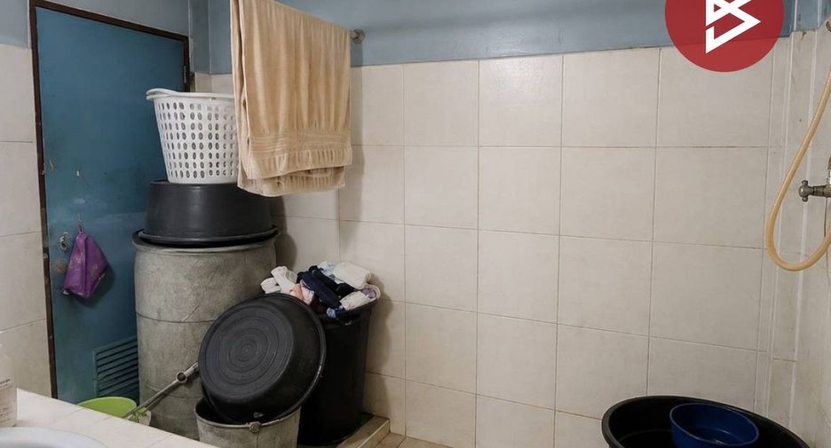 Haus zum Kauf mit 3 Zimmer in Mueang Nakhon Si Thammarat, Nakhon Si Thammarat