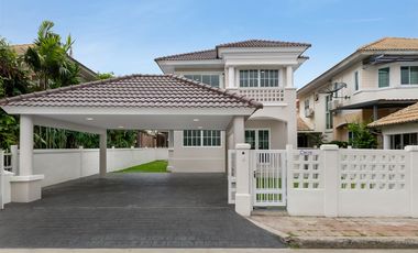Haus zum Kauf mit 3 Zimmer in Pak Kret, Nonthaburi