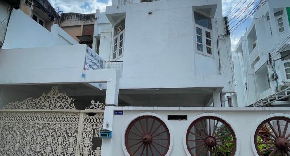 出租 4 卧室 独立屋 在 Watthana, 曼谷