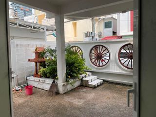 出租 4 卧室 独立屋 在 Watthana, 曼谷