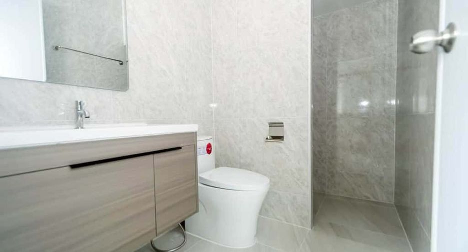 For rent and for sale 4 bedrooms house in Hang Dong, Chiang Mai