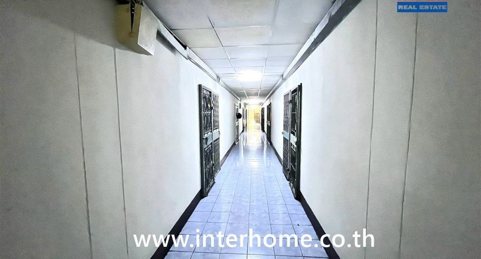 For sale 1 bed condo in Wang Thonglang, Bangkok