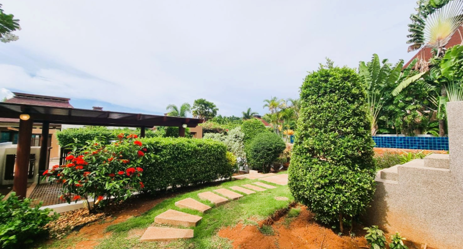 For sale 3 bedrooms villa in Pran Buri, Prachuap Khiri Khan