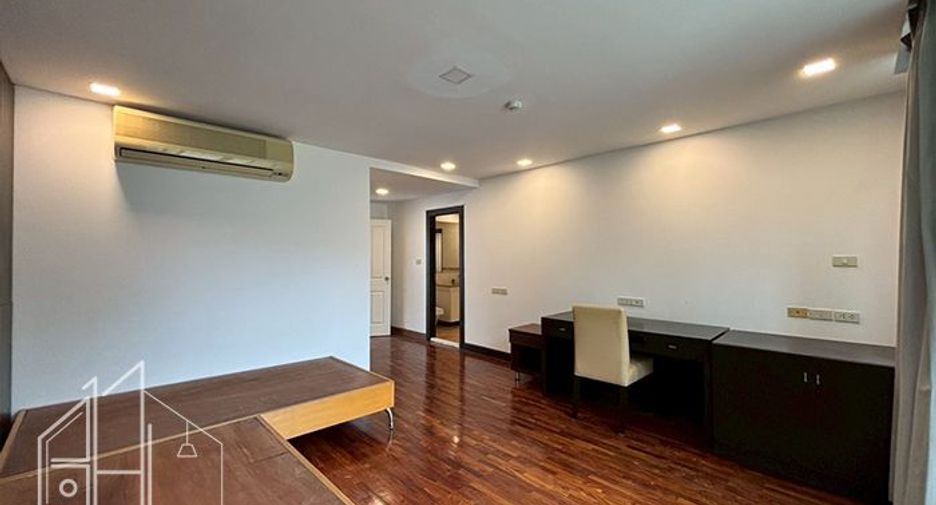 ให้เช่า 2 ห้องนอน คอนโด ใน คลองเตย, กรุงเทพฯ